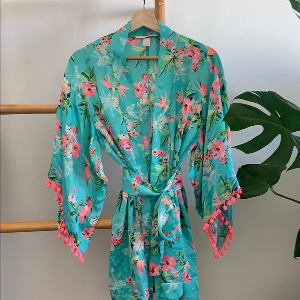 Victoria’s Secret Kimono Robe